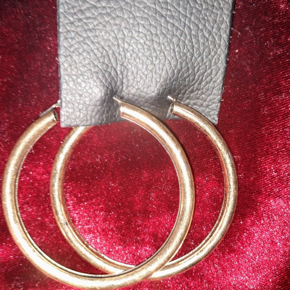 Free People mega metal Hoops in bronze